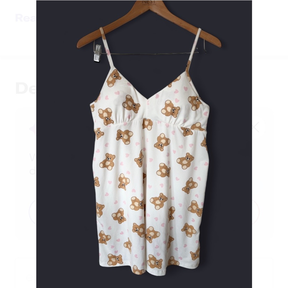 White Teddy Bear Print Chemise with Spaghetti Straps and V-Neckline